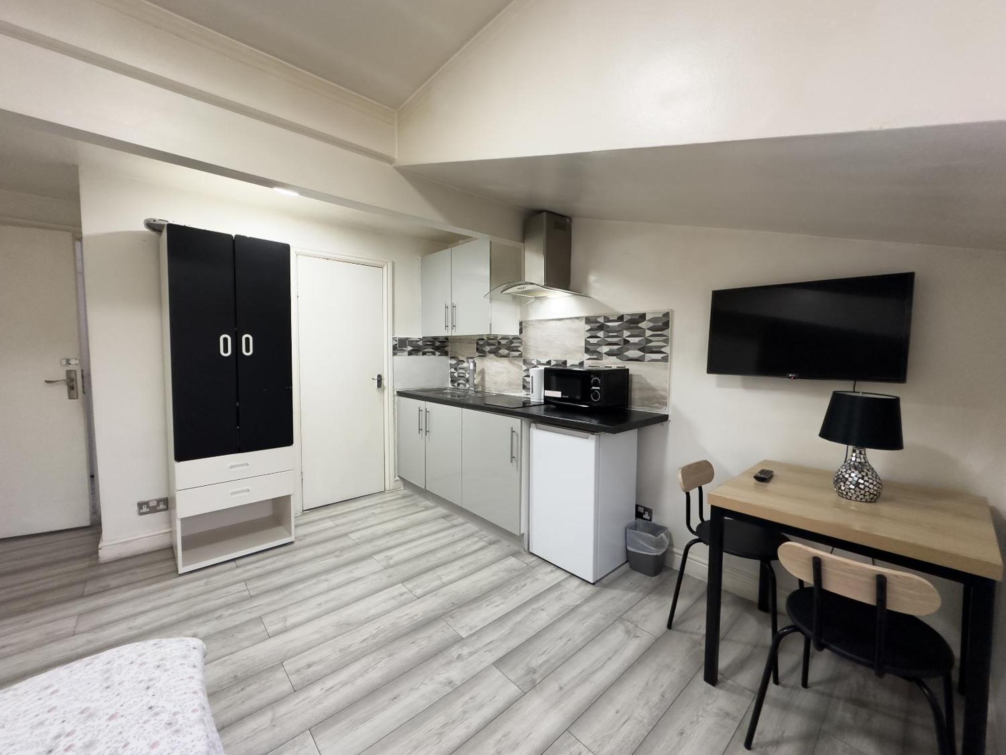 Hills View Apartments マンチェスター エクステリア 写真