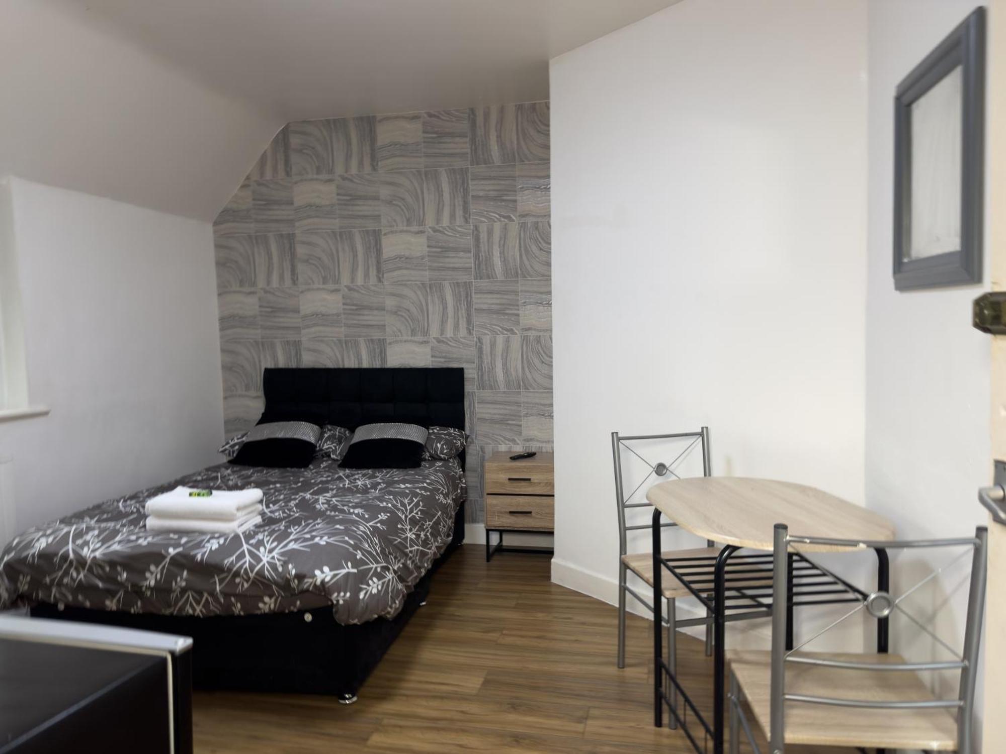 Hills View Apartments マンチェスター エクステリア 写真